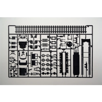 Italeri 8702 - Lokomotywa BR50 H0 1:87 - plastikowy model do sklejenia